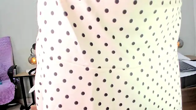 Snapshot of ValeryTrans_ chatting on June 2026 01:25:02 PM ValeryTrans online show from June 2026 01:25:02 PM