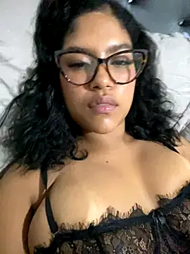 miiabrown18 online show from November 2025 02:10:02 AM