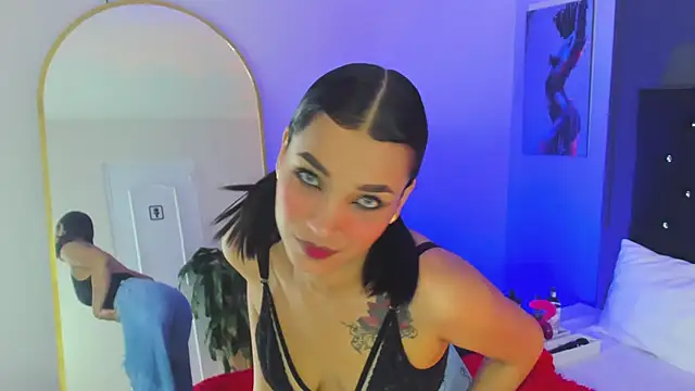 Snapshot of Kataaleya__12 chatting on February 2026 04:33:02 AM Kataaleya 12 online show from February 2026 04:33:02 AM