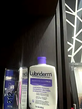  Kinky69  online show from November 2025 06:40:01 PM