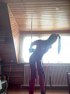 imslutforanyone online show from November 2025 09:42:02 AM