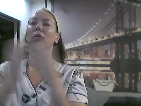 Selirine online show from October 2025 10:38:02 AM