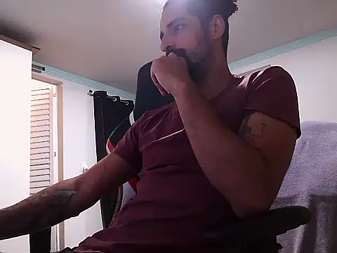 Snapshot of Yunero chatting on September 2025 03:33:02 AM Yunero online show from September 2025 03:33:02 AM