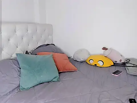 Snapshot of sunnymoonn_1 chatting on October 2025 04:03:02 AM sunnymoonn 1 online show from October 2025 04:03:02 AM