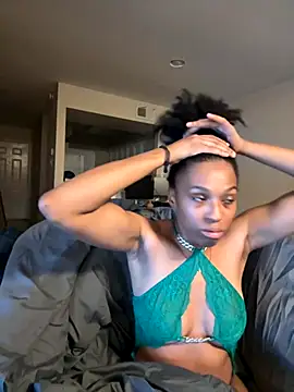 YeahhhitsBreezy online show from September 2025 04:06:01 AM