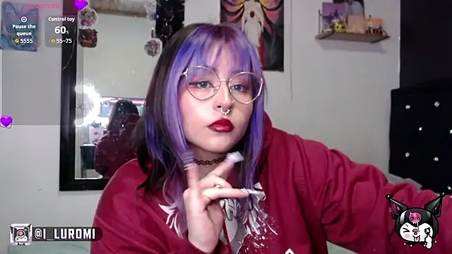 Iluromi online show from February 2026 03:27:02 PM