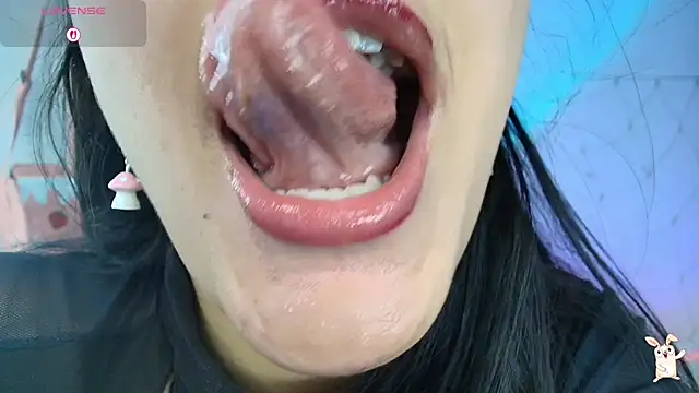 Snapshot of Hinata_21_ chatting on October 2025 01:29:02 PM Hinata 21  online show from October 2025 01:29:02 PM