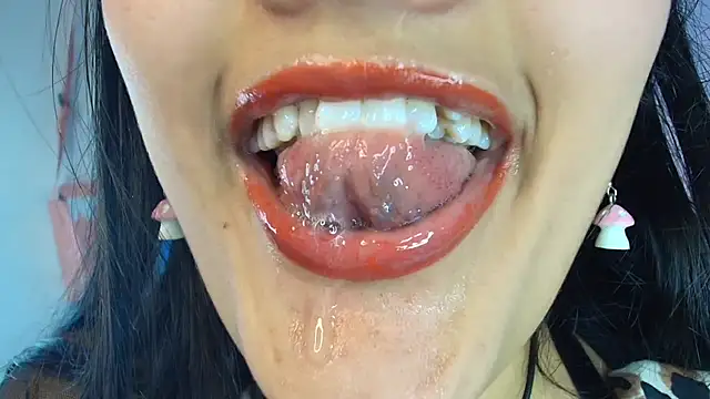 Snapshot of Hinata_21_ chatting on October 2025 06:42:02 PM Hinata 21  online show from October 2025 06:42:02 PM