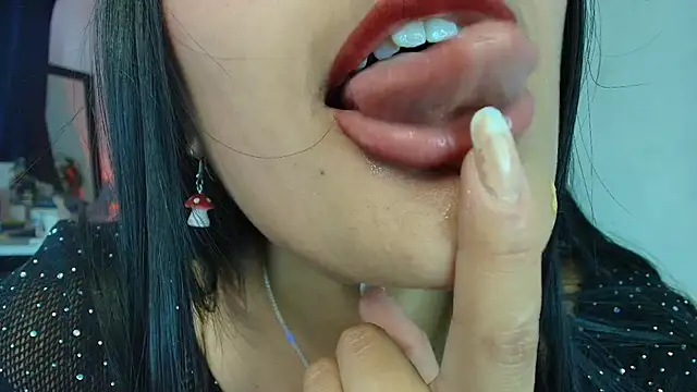 Hinata 21  online show from April 2026 08:50:01 PM