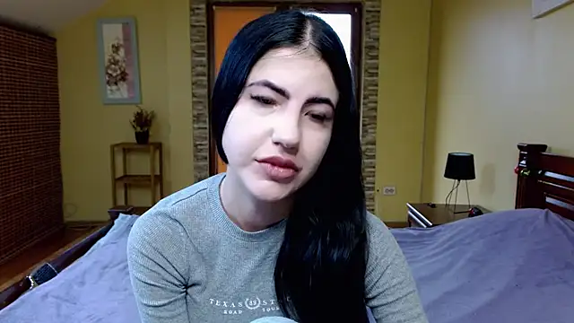 Malibu J online show from September 2025 11:26:01 AM