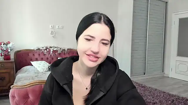 Malibu J online show from December 2025 07:25:02 AM