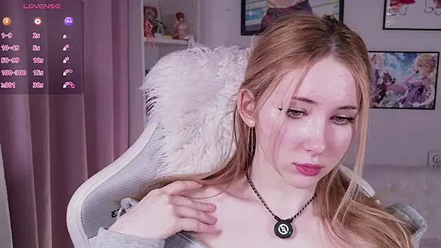 LiraKink online show from March 2026 04:17:02 AM