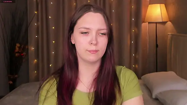 Monica  Queen online show from April 2026 07:45:01 AM