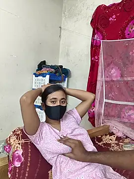 Love Queen11 online show from November 2025 05:03:01 PM