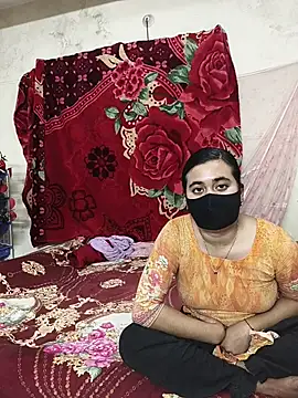 Love Queen11 online show from February 2026 03:54:02 PM