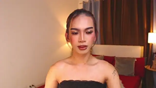 Snapshot of AmarraSins chatting on November 2025 07:49:02 PM AmarraSins online show from November 2025 07:49:02 PM