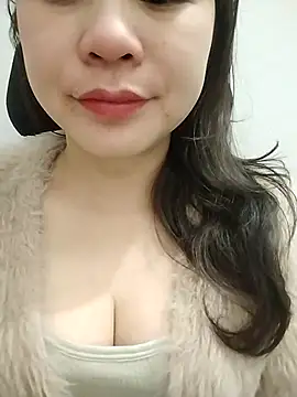 Girl Shy2000 online show from February 2026 10:04:02 PM