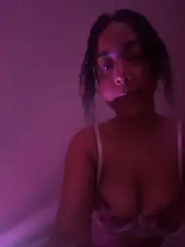 Snapshot of DarkFantisyxx chatting on October 2025 09:13:02 PM DarkFantisyxx online show from October 2025 09:13:02 PM