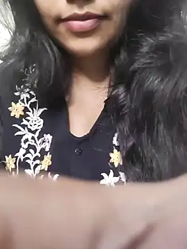 Snapshot of Miss_Rose__ chatting on September 2025 04:12:02 PM Miss Rose   online show from September 2025 04:12:02 PM