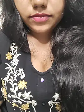 Snapshot of Miss_Rose__ chatting on October 2025 04:47:02 PM Miss Rose   online show from October 2025 04:47:02 PM