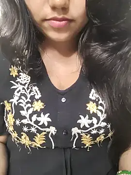 Snapshot of Miss_Rose__ chatting on October 2025 04:15:02 PM Miss Rose   online show from October 2025 04:15:02 PM