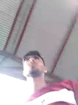 Snapshot of LesserUpset chatting on October 2025 05:25:01 AM LesserUpset online show from October 2025 05:25:01 AM