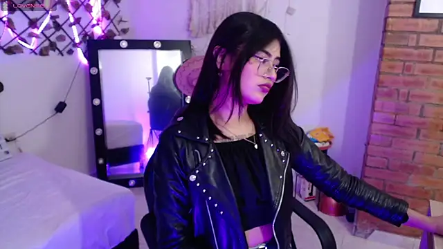 isa bunny18 online show from November 2025 11:15:01 PM