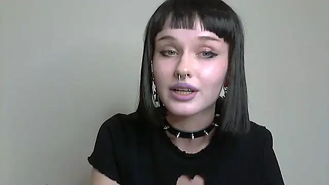 Paradoxy  online show from October 2025 07:45:01 PM