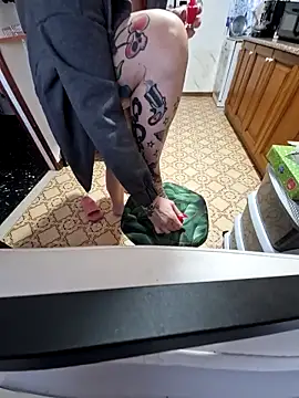 candymaxxx online show from February 2026 04:11:02 PM