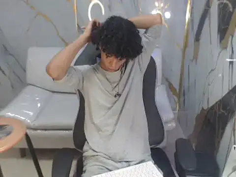 xion ez online show from November 2025 07:45:02 PM