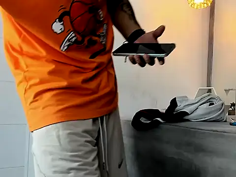 Snapshot of Kevinfox23cms chatting on September 2025 12:54:01 PM Kevinfox23cms online show from September 2025 12:54:01 PM