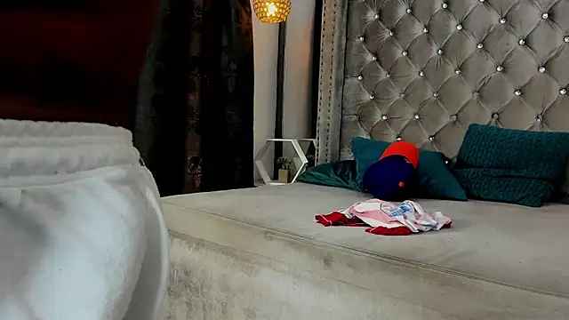 Snapshot of Kevinfox23cms chatting on October 2025 06:41:02 PM Kevinfox23cms online show from October 2025 06:41:02 PM