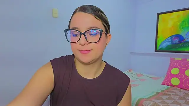 Snapshot of katiaa_lovv chatting on May 2026 11:29:02 AM katiaa lovv online show from May 2026 11:29:02 AM