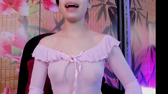 sophie blaake online show from April 2026 03:18:02 AM