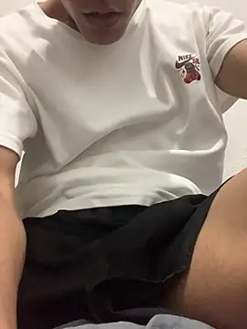 Baianinhosp online show from November 2025 07:03:02 PM