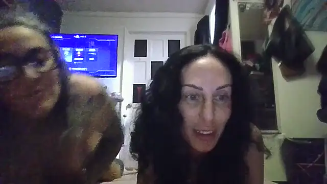 Snapshot of inkdmagz chatting on June 2026 11:51:02 PM inkdmagz online show from June 2026 11:51:02 PM