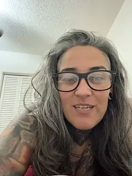 Snapshot of inkdmagz chatting on July 2026 08:37:01 PM inkdmagz online show from July 2026 08:37:01 PM