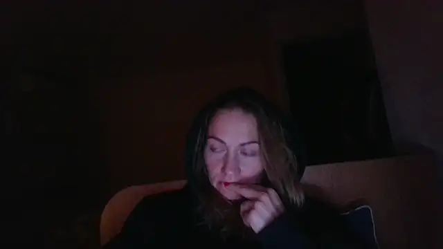 Snapshot of Thavione chatting on January 2026 08:51:02 PM Thavione online show from January 2026 08:51:02 PM