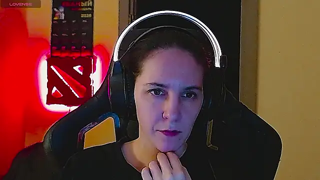 Snapshot of Irwi_Tomboy chatting on February 2026 04:25:01 PM Irwi Tomboy online show from February 2026 04:25:01 PM