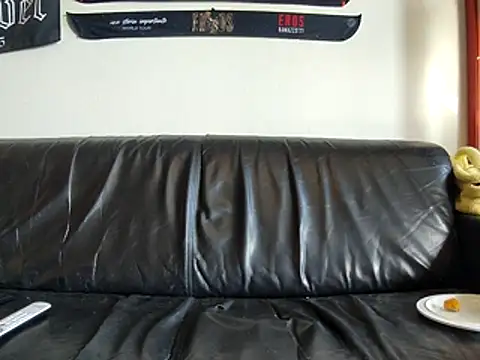 Snapshot of kinderkooriscoel- chatting on April 2026 03:17:02 PM kinderkooriscoel- online show from April 2026 03:17:02 PM