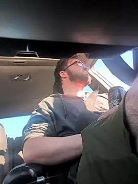 bear8t online show from October 2025 10:54:02 PM