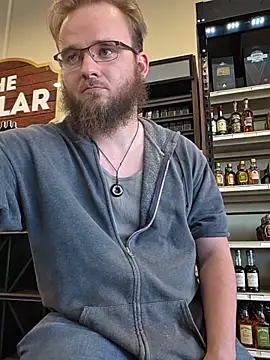 bear8t online show from May 2026 09:45:02 PM