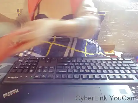 Snapshot of hyhy_99 chatting on January 2026 01:26:01 PM hyhy 99 online show from January 2026 01:26:01 PM