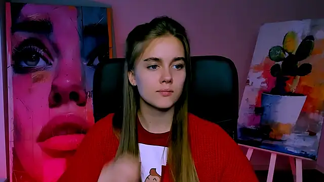 JuneWoods online show from November 2025 10:40:02 AM