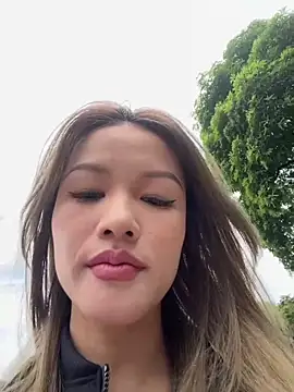 Snapshot of sharony_x chatting on July 2026 01:43:02 AM sharony x online show from July 2026 01:43:02 AM