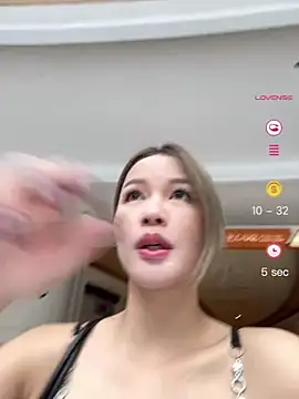 Snapshot of sharony_x chatting on July 2026 02:48:02 AM sharony x online show from July 2026 02:48:02 AM