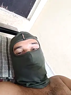 Snapshot of RaviLoveUAll chatting on November 2025 02:54:02 AM RaviLoveUAll online show from November 2025 02:54:02 AM