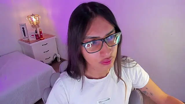 cherrylady 02 online show from October 2025 01:10:02 PM