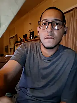 ThrowedWorldWide online show from December 2025 02:30:01 AM