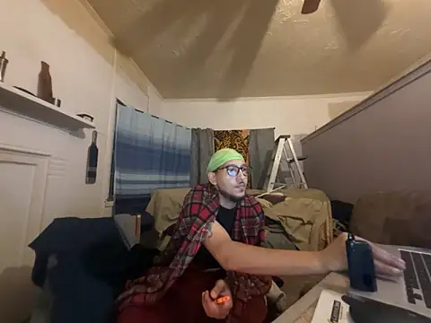 ThrowedWorldWide online show from February 2026 05:00:02 AM